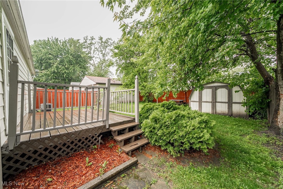 18600 Rockland Avenue, Cleveland, Ohio image 31