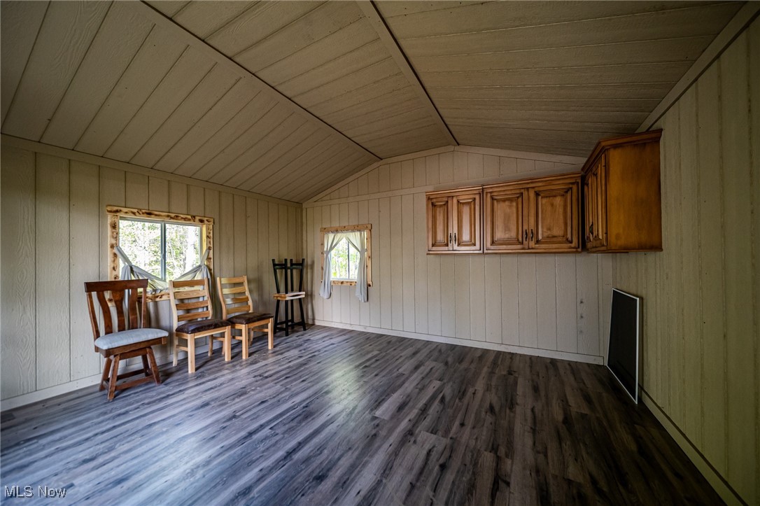 2162 Sleepy Elm Road, Newcomerstown, Ohio image 29