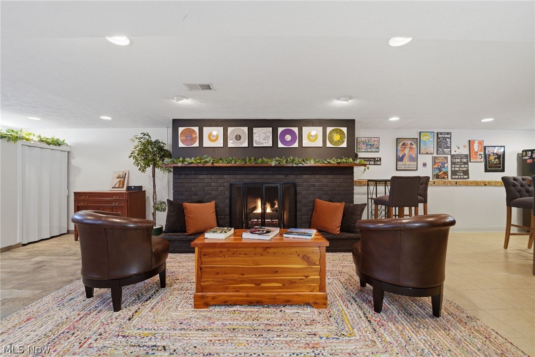 Willoughby Land & Improv - Residential