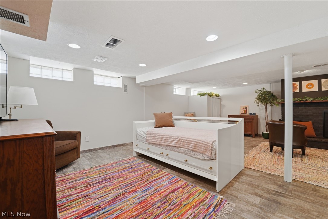 Willoughby Land & Improv - Residential