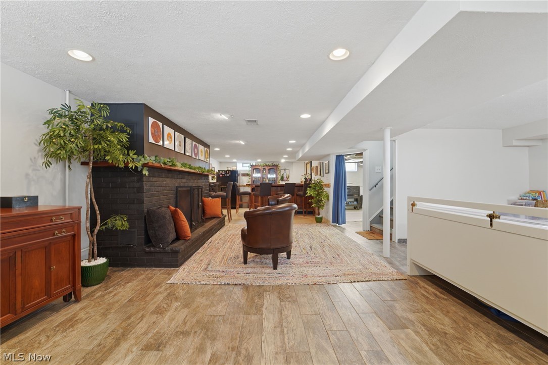 Willoughby Land & Improv - Residential