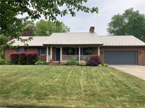 Photo for 223 Tanglewood Drive
