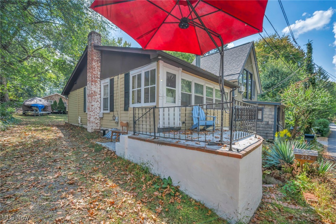 Welcome to 232 Olden Avenue! This charming one-bedroom, one-bath lake community cottage offers 612 square feet of easy living—ideal for downsizing, investing, or creating your own weekend getaway retreat. Inside, you’ll find a functional layout with updates including light fixtures, shower/tub, refreshed paint and kitchen flooring.
Step outside to an inviting yard with space for gardening, relaxing, or entertaining, plus parking for up to four vehicles. Major updates include a new roof (2023), furnace (2022) and water and Sewer lines (2025).
As a bonus, the property includes a 1997 Regal Mercruiser speedboat with trailer—both in working order the last time they were used. For just $400/year, enjoy your own private dock on East Reservoir, and for an additional $50/year, access the neighborhood’s private beach for launching kayaks, floating, or lakeside fun.
All this in the heart of Portage Lakes, just minutes from shopping, dining, Portage Lakes State Park and highway access—combining comfort, convenience, and lake-life potential.
Property being sold as is condition. No repairs will be made. No FHA or VA. No AirBNB. Water assessment is to be assumed by buyer and is $55/month.
