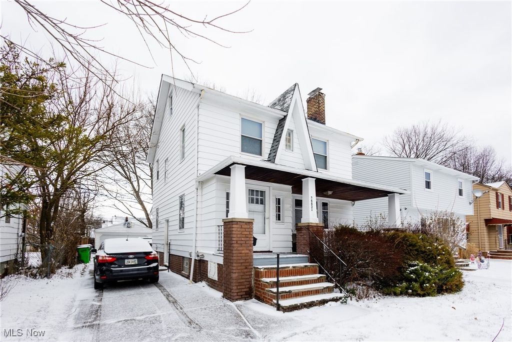 Photo of 26831 Shoreview Avenue, Euclid, OH 44132 (MLS # 5177553)