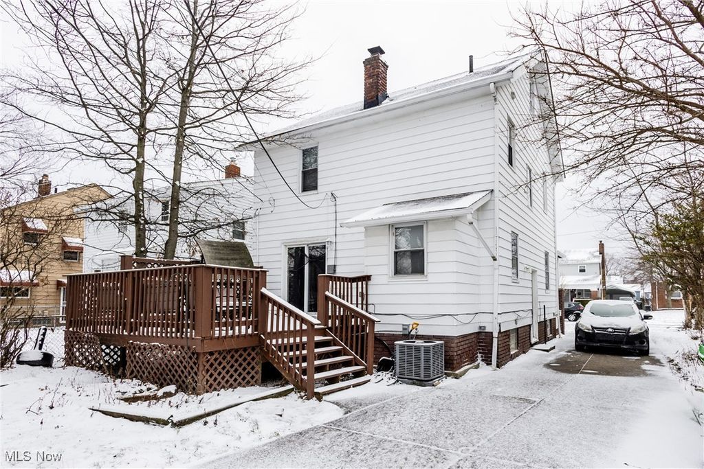 Photo of 26831 Shoreview Avenue, Euclid, OH 44132 (MLS # 5177553)