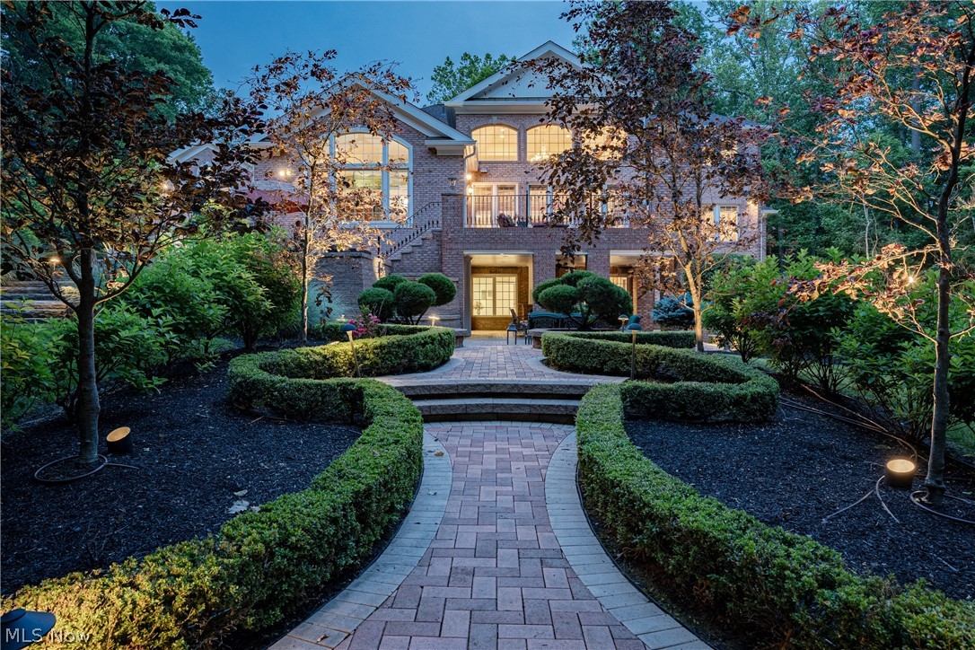 Gray Eagle Point - Residential