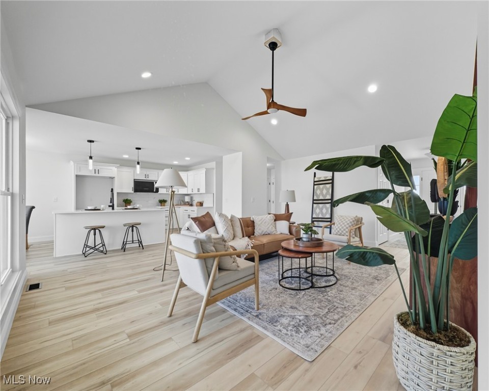 Saybrook Pointe Condo Ph 14 - Residential