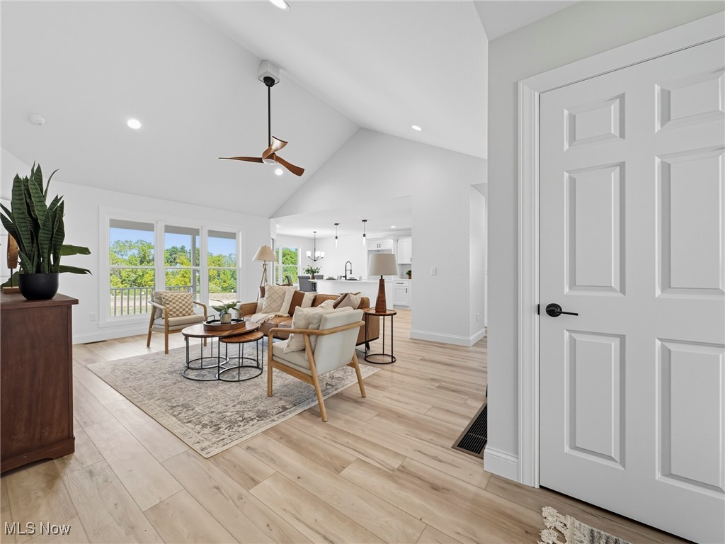 Saybrook Pointe Condo Ph 14 - Residential