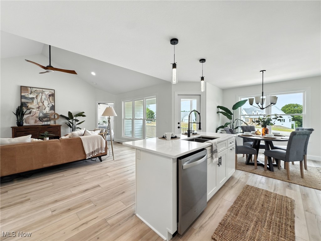 Saybrook Pointe Condo Ph 14 - Residential