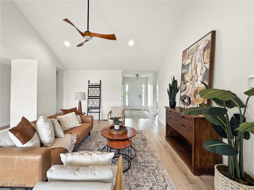 Saybrook Pointe Condo Ph 14 - Residential