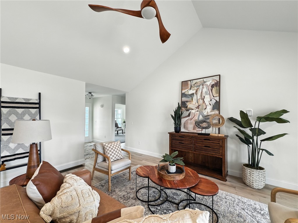 Saybrook Pointe Condo Ph 14 - Residential