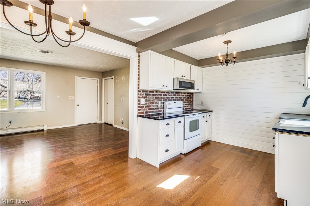 Heather Downs 03 - Residential