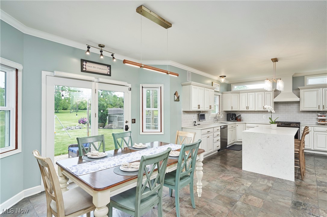1357 Nesbitt Road