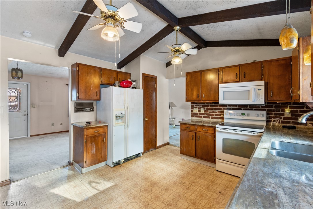 Lakewood Estate - Residential