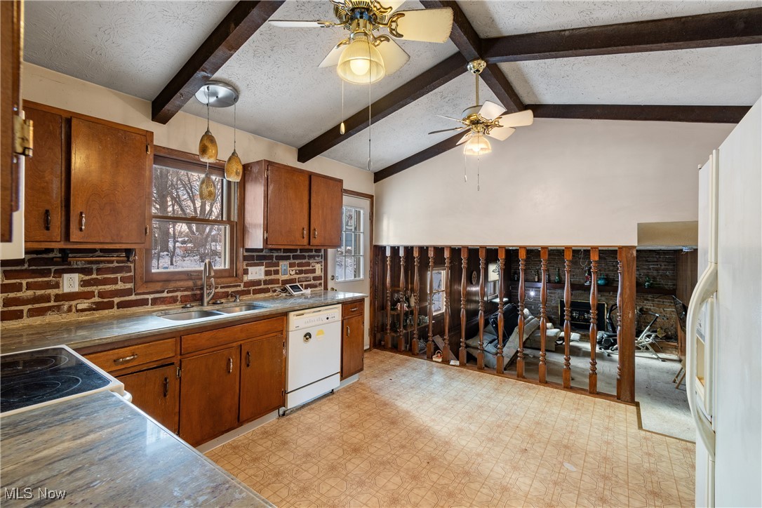 Lakewood Estate - Residential