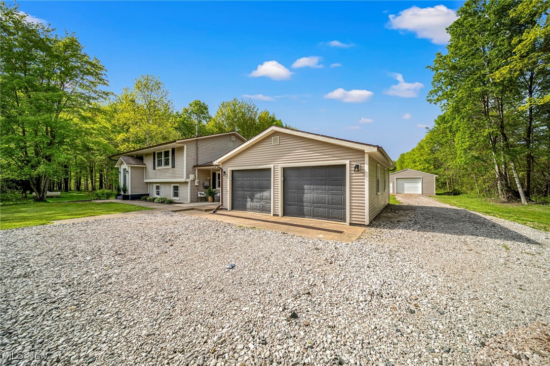 3967 Sheffield Monroe Road, Kingsville, Ohio image 2