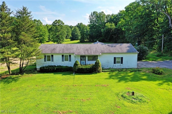 17285 MOCK RD, BERLIN CENTER, OH 44401 - Image f4e0812cd712ff4bc691f190432f3e08/944294037