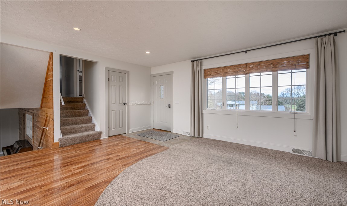 Hunting Hills Estates - Residential