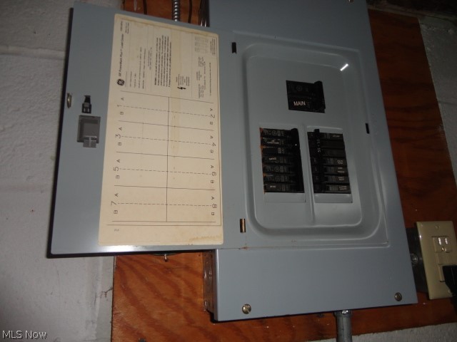 Grantwood Realty Companys Gra - Residential