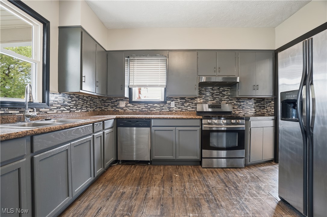 Ruth Strong - Residential