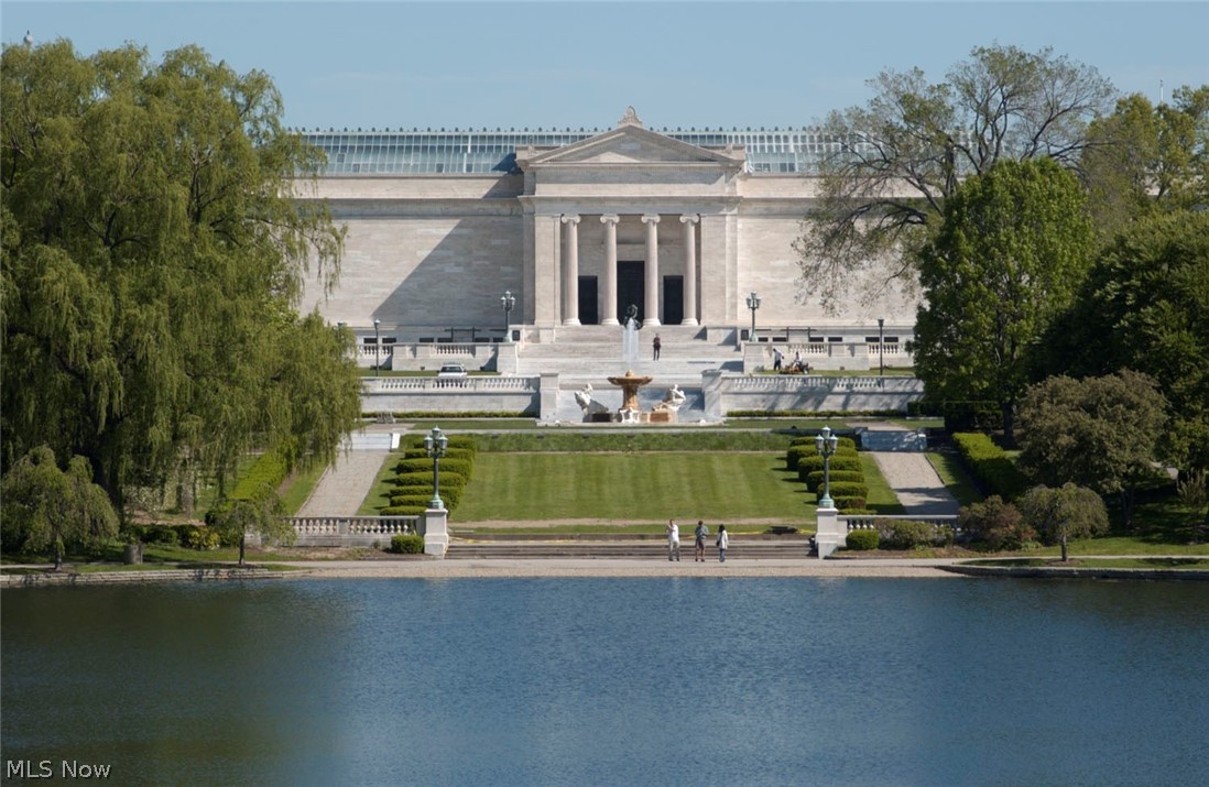 University Place Townhomes - Residential