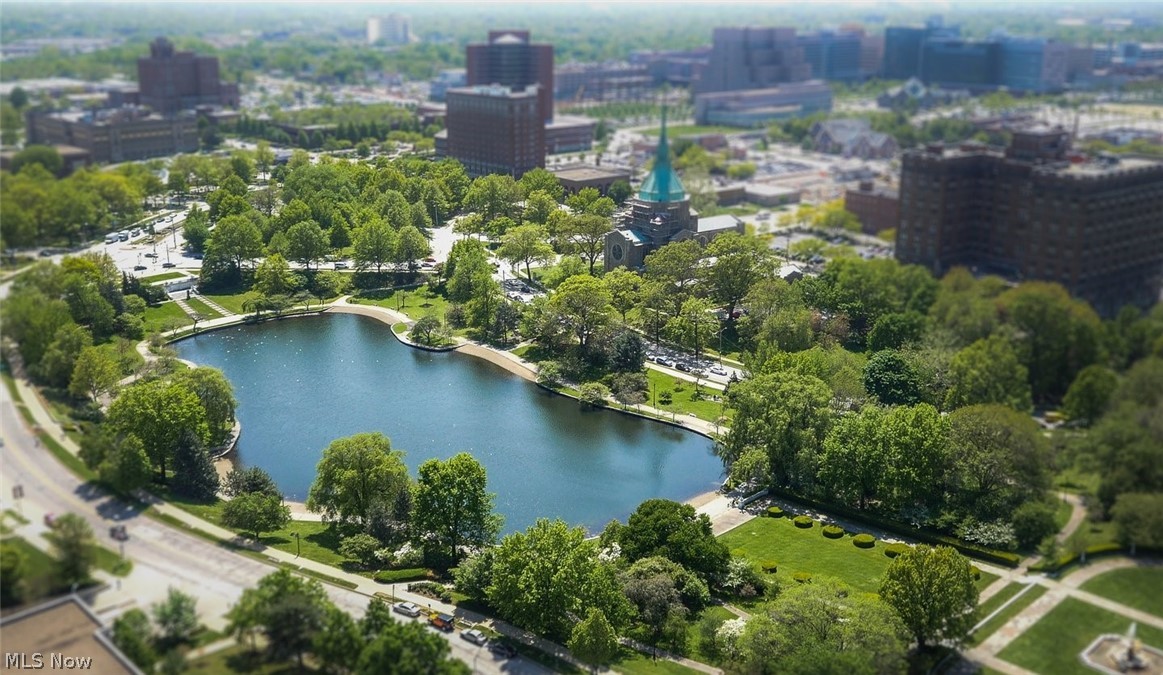 University Place Townhomes - Residential