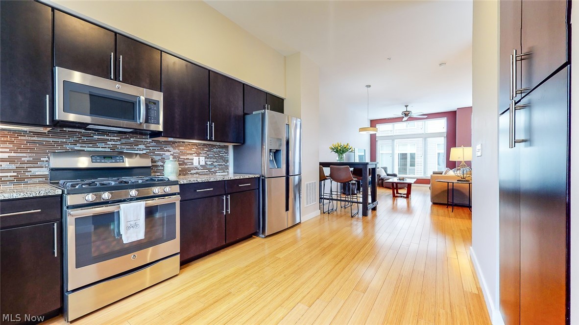 University Place Townhomes - Residential