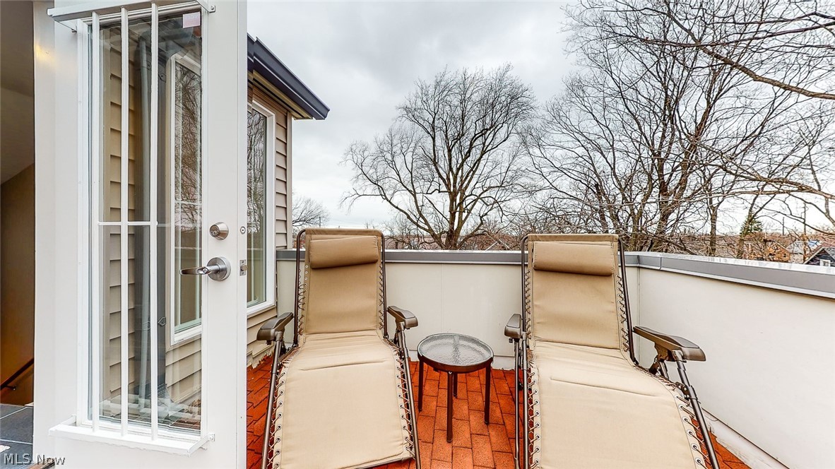 University Place Townhomes - Residential