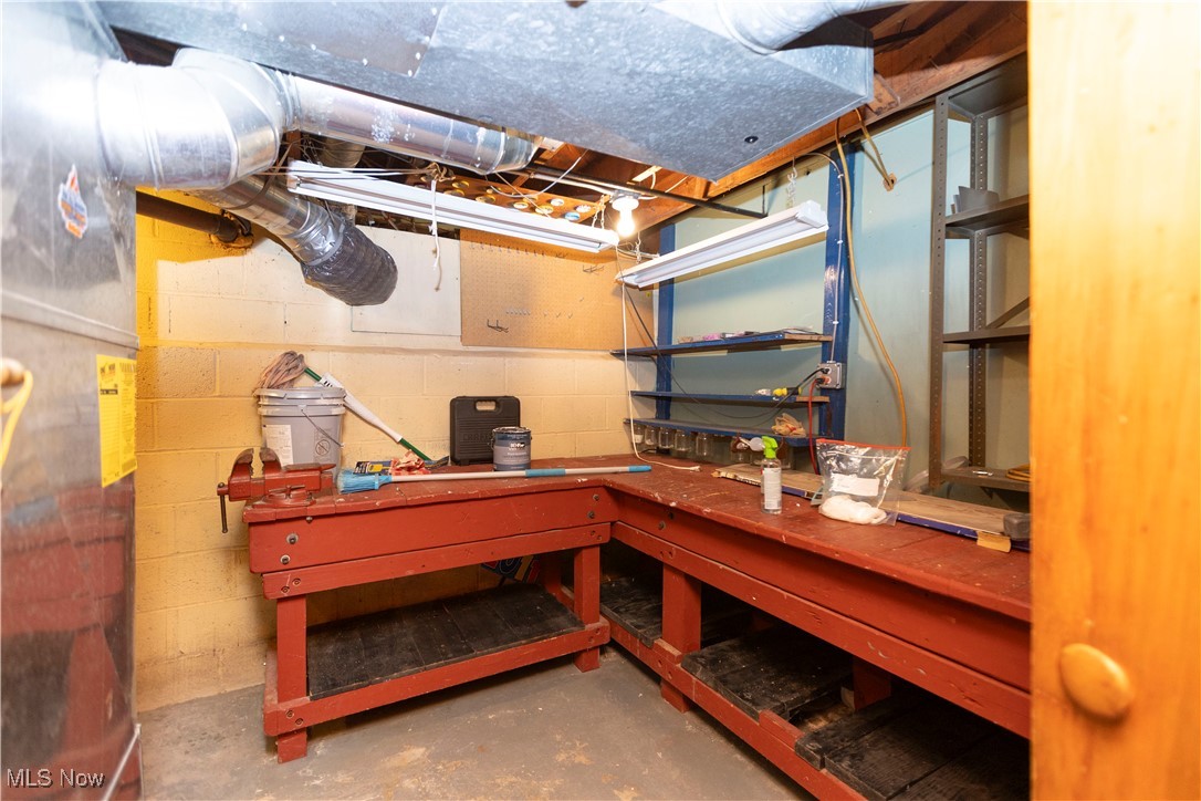 Telling Broadfield - Residential