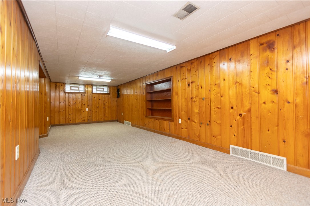 Telling Broadfield - Residential