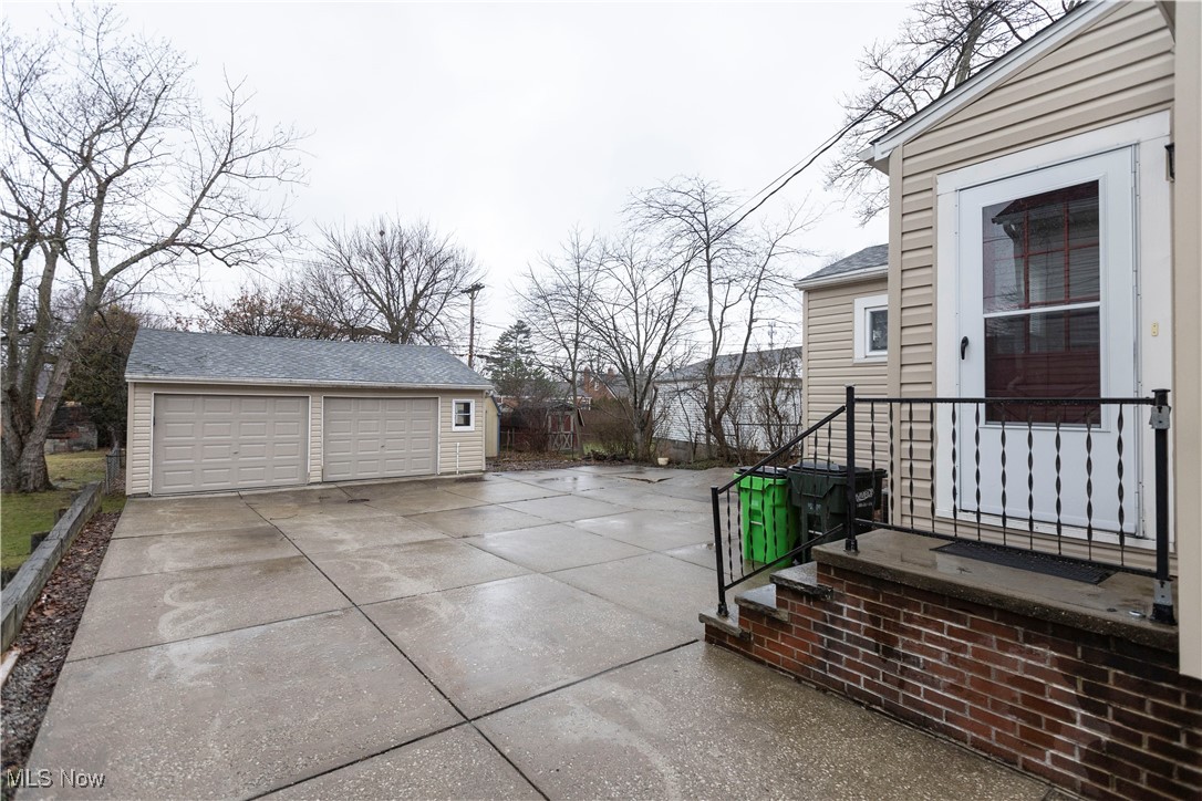 Telling Broadfield - Residential