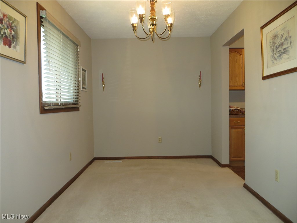 5706 Gerald Avenue, Parma, Ohio image 9
