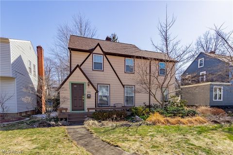 1553 Maplegrove Road South Euclid OH 44121