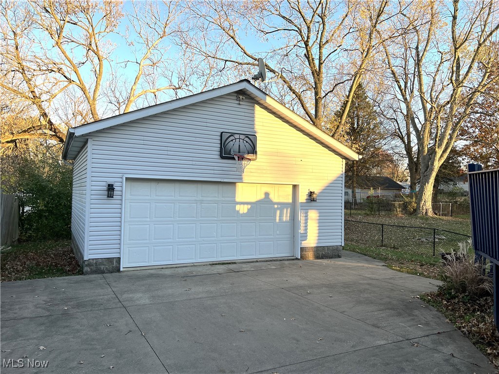 2284 Delaware Avenue, Canton, Ohio image 3