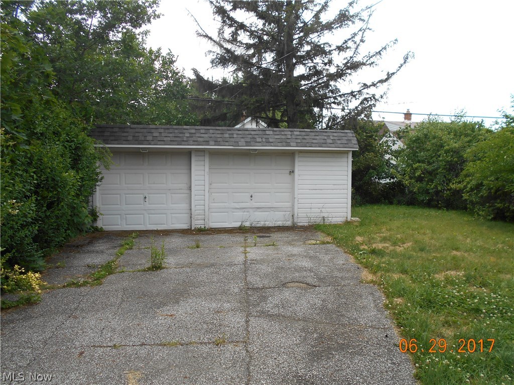 Mix King & Gibbs - Residential