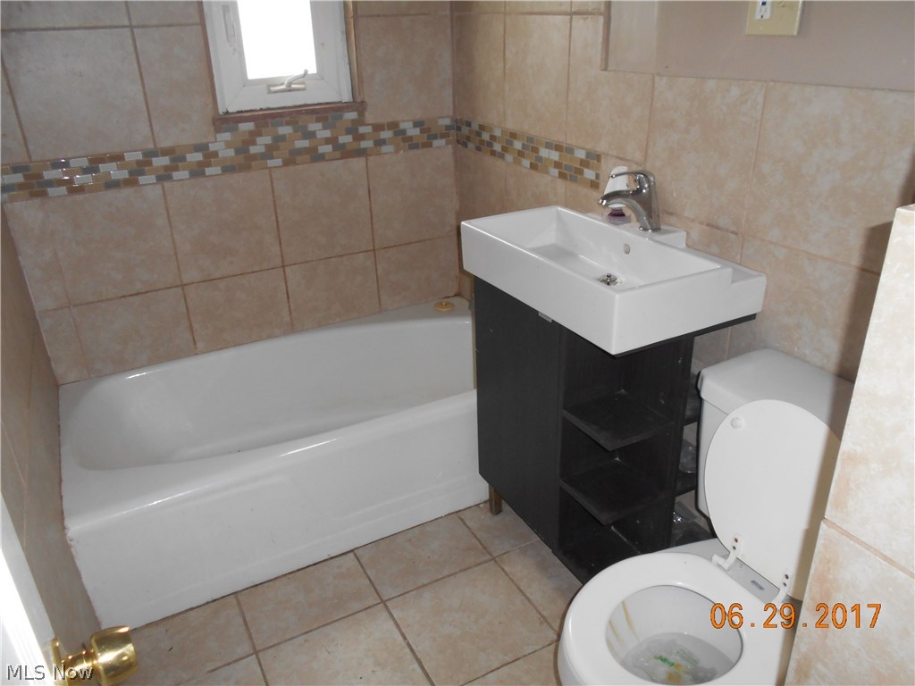 Mix King & Gibbs - Residential