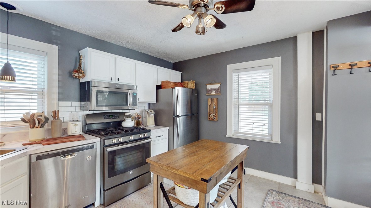 426 E Smith Road, Medina, Ohio image 11