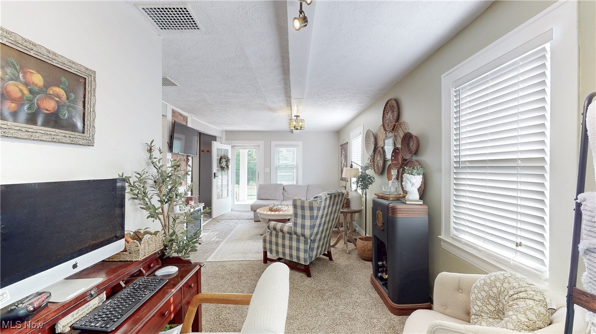 426 E Smith Road, Medina, Ohio image 7
