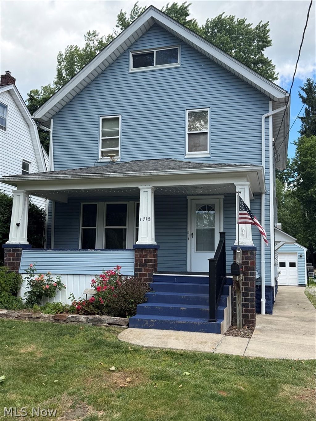 Photo of 1715 7th Street, Cuyahoga Falls, OH 44221 (MLS # 5219194)