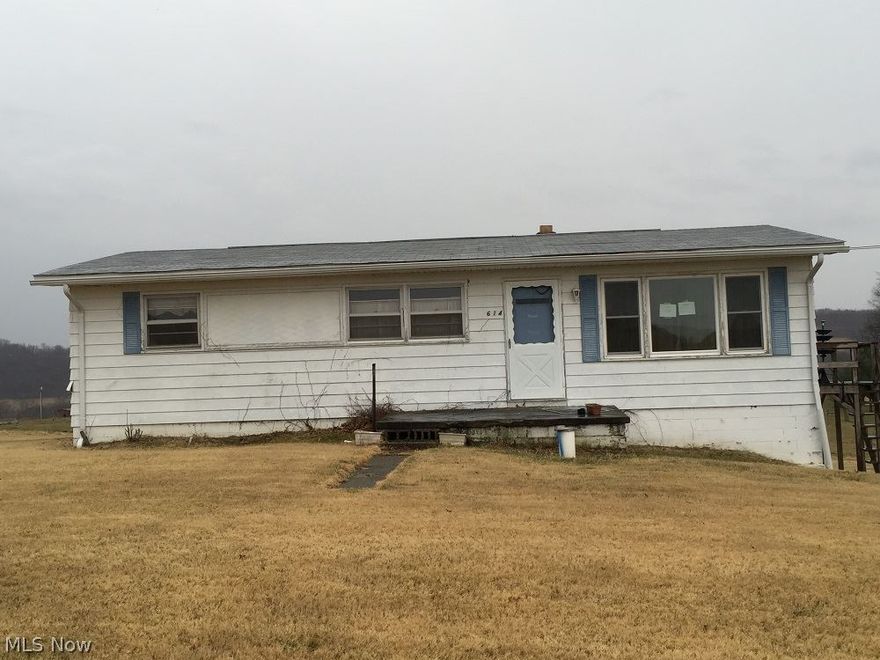 Aluminum sided 3 bedroom, 1 bath home in need of TLC.  Some missing plumbing.  Full unfinished basement with built-in garage.  Home has well water & septic system.  Home sits on 0.81 acre lot.