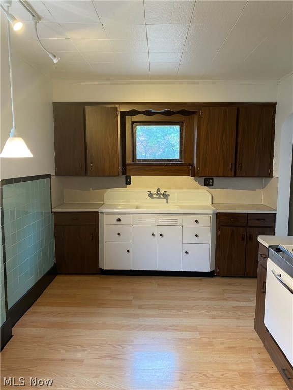 Mathers Homestead - Residential Lease