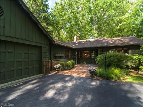Tiny photo for 134 N Revere Road, Akron, OH 44333 (MLS # 5221377)