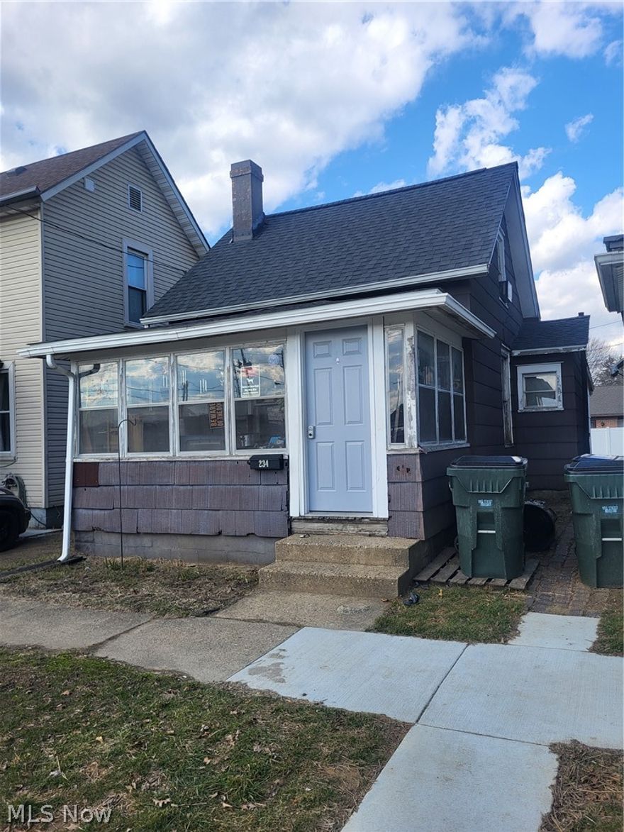 Prime investment opportunity in a commercially zoned area. This 2 bedroom 1 bathroom property offers strong potential for a long term investment. Features include an enclosed porch, straight forward layout, and excellent street visibility in an established corridor. Ideal for investors seeking value-add potential and commercial use.