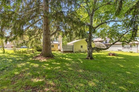 Tiny photo for 133 Crownhill Avenue, Amherst, OH 44001 (MLS # 5210370)