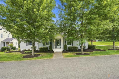 A Hanna HomeFinder account is required to view this listing.