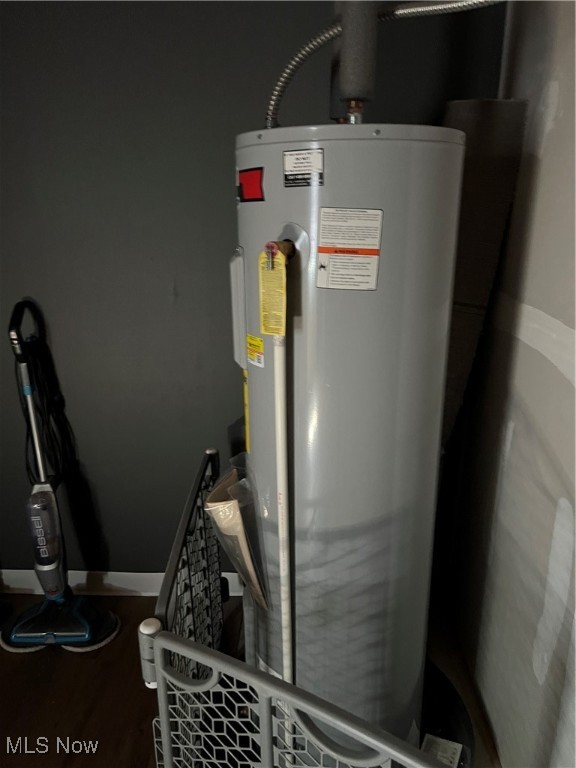 Painesville, Ohio 44077, United States, 3 Bedrooms Bedrooms, ,2 BathroomsBathrooms,Residential,Active,242160