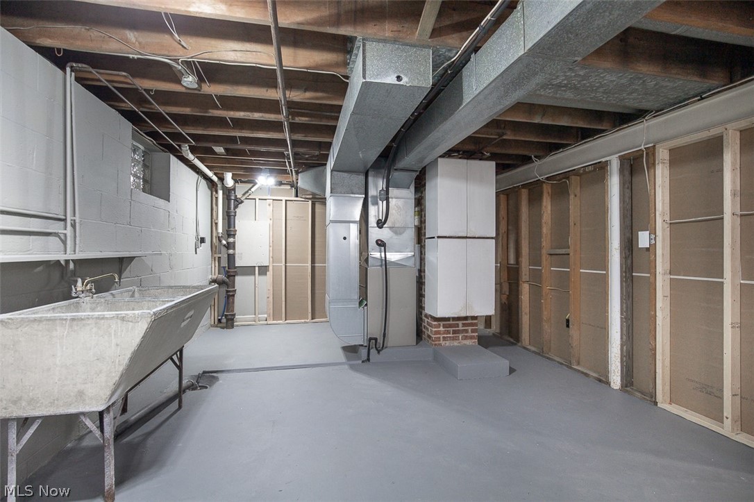 I R Martins Transit Park - Residential