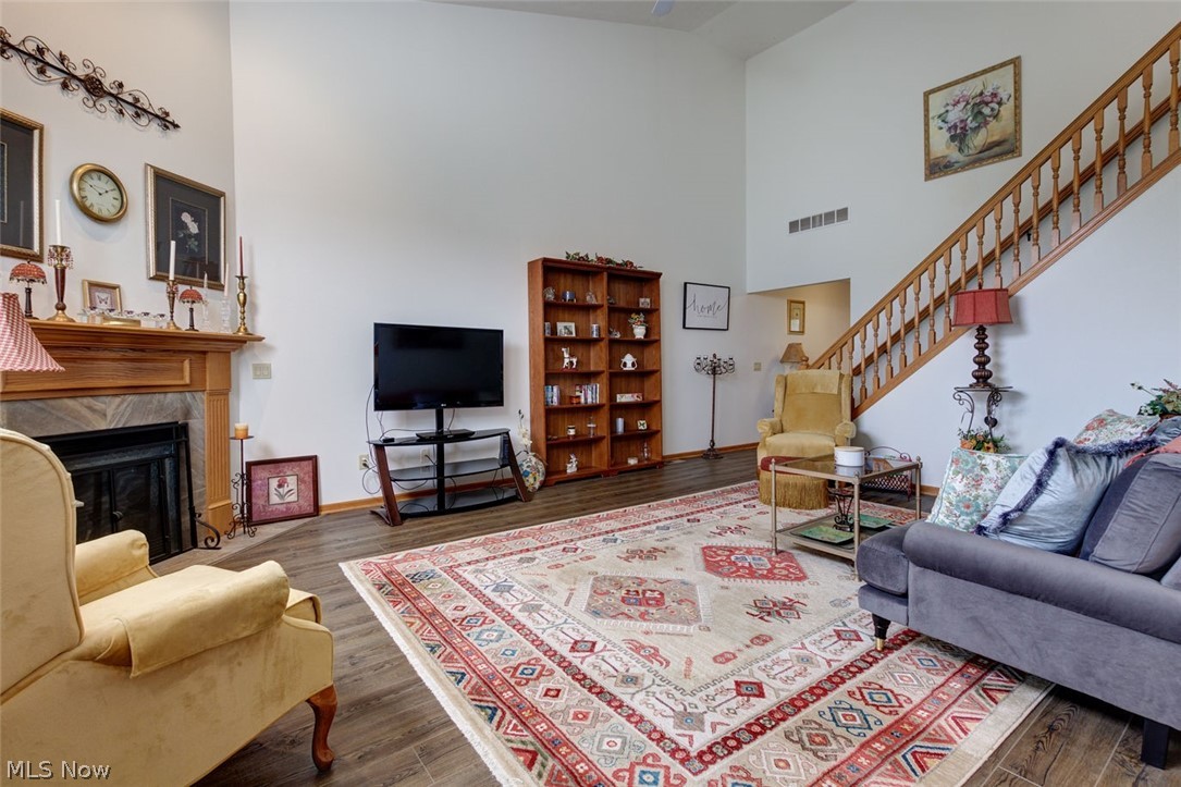 Hidden Hbr Ests/Fairport Hbr 04 - Residential