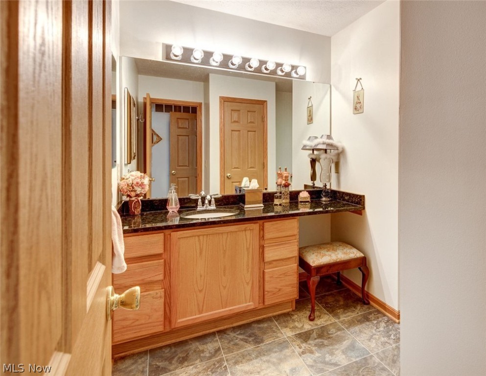 Hidden Hbr Ests/Fairport Hbr 04 - Residential