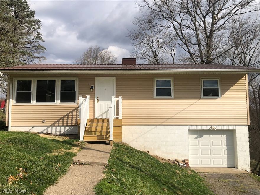 Renovated ranch! This 3 bedroom beauty has been updated inside and out. Gorgeous new kitchen features stainless steel appliances.
New flooring and paint throughout. New roof, siding, windows, furnace and central air.